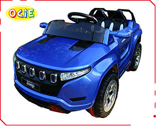 RECHARGEABLE CAR W/ RC