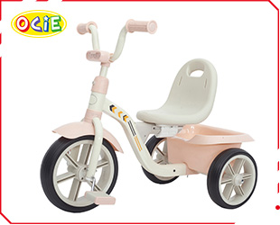 CHILDREN TRICYCLE