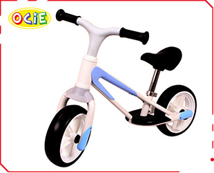 BALANCE BIKE