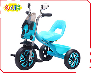 TRICYCLE