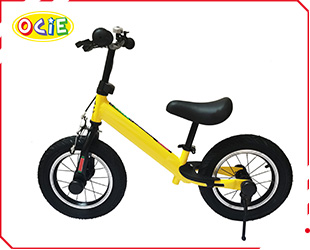 BALANCE BIKE