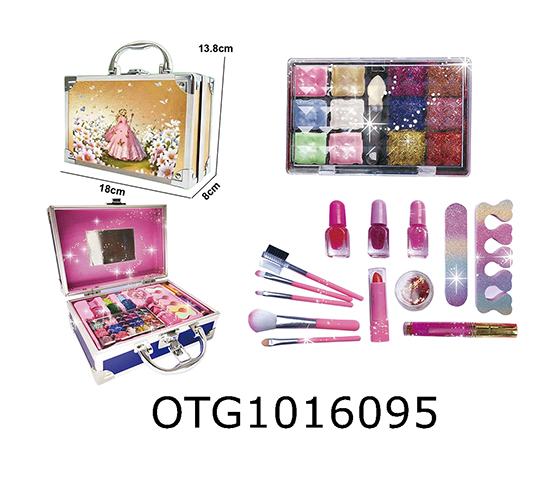 COSMETICS SET